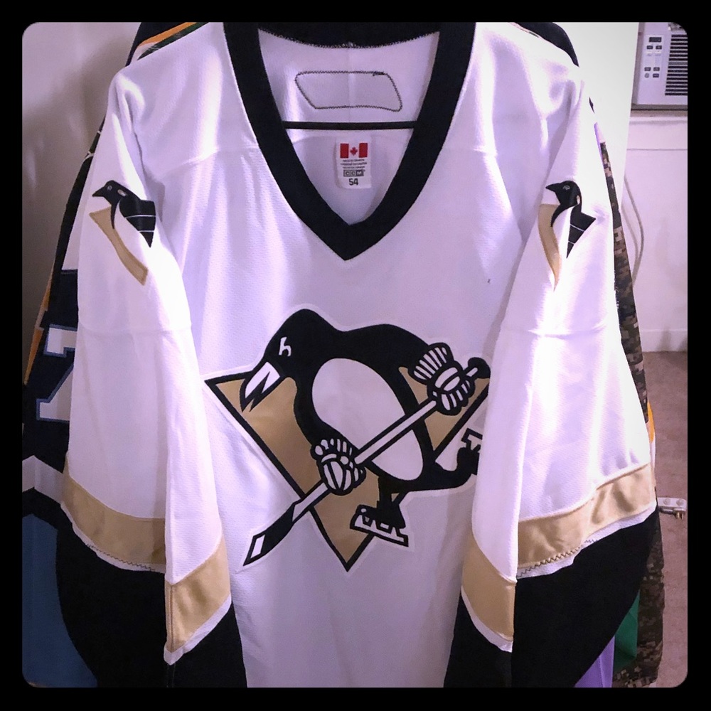NHL Penguins Team Issued Reebok 6100 Jersey
